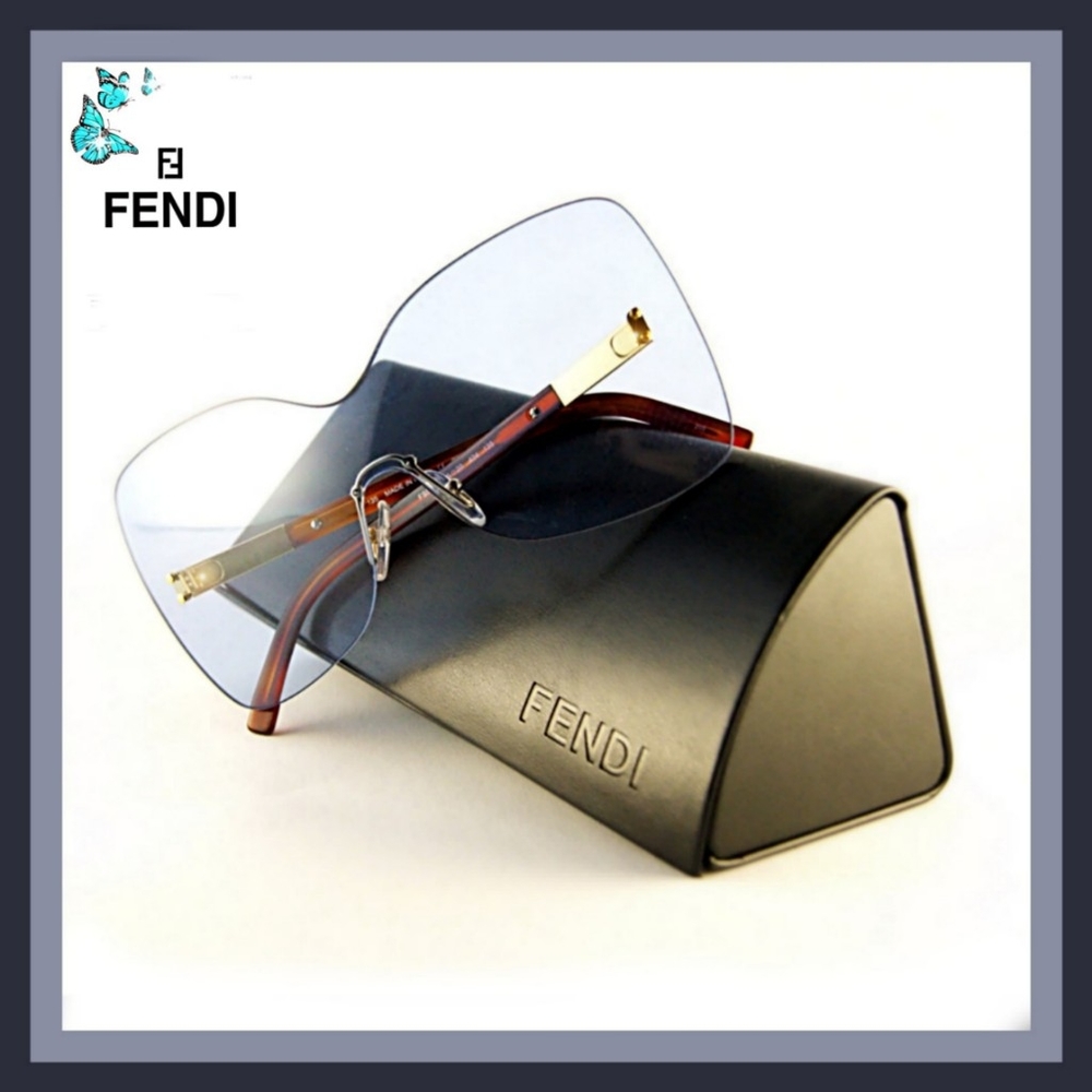 🕶💙HP'FENDI' AUTHENTIC BABY BLUE SUNGLASSES!!💙🕶